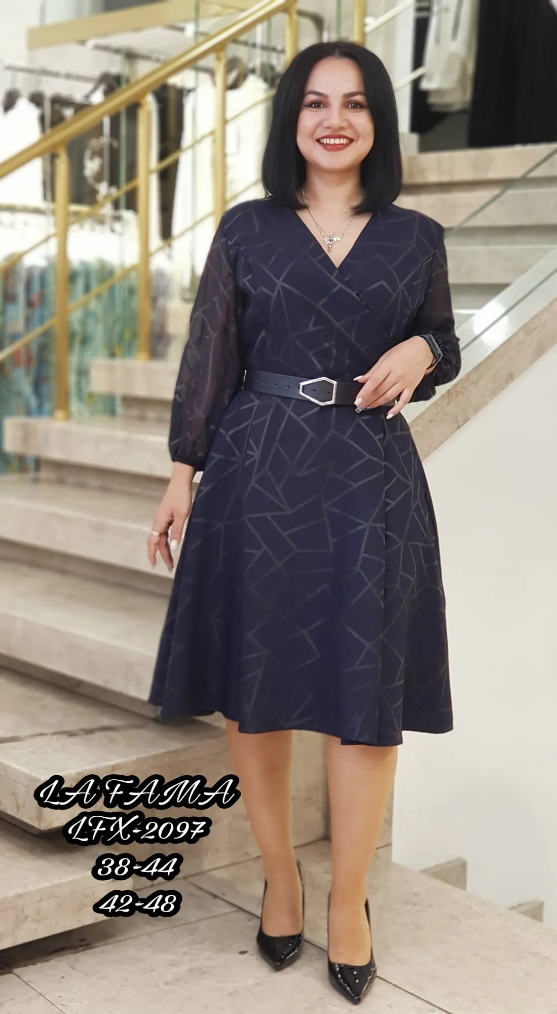 2.21 Midi Dress With V Neck And Puffed Sleeves In Geometric Pattern