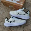 nike zoom sport shoes
