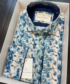 12.9 Command attention with every step in this bold PRESIDENTIAL shirt